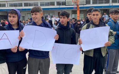 ESTUDIANTES DEL CCM DICEN ADIOS A SUS COMPAÑEROS DE IV° MEDIO