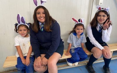 APADRINAMIENTO DE III° Y IV° MEDIO A ESTUDIANTES DE PREKINDER Y KINDER